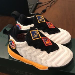 Brand new Kenton James Xbox nike sneakers size 8C